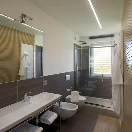 Casa Nelle Vigne * Castiglione Tinella