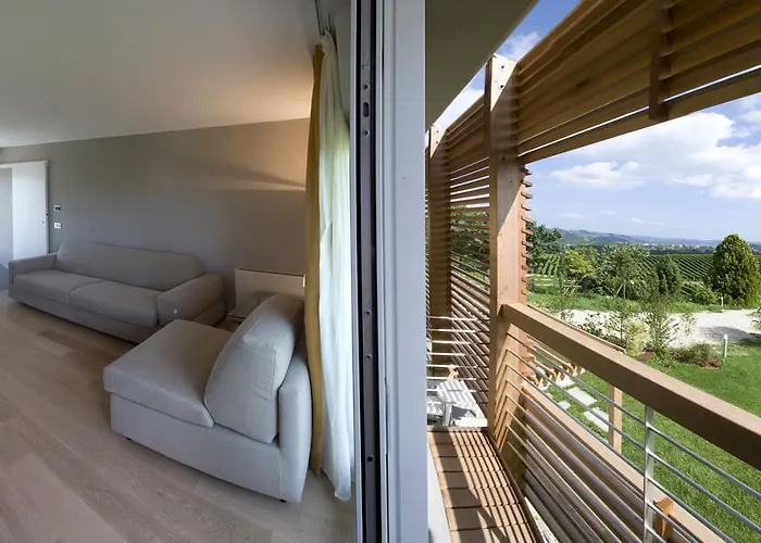 Апартаменты Casa Nelle Vigne Кастильоне-Тинелла